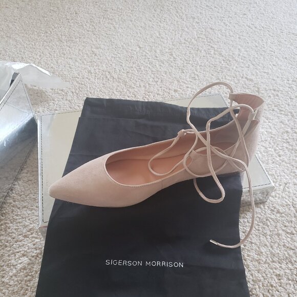 *New in Box* Lace up ballet flats - Picture 3 of 10